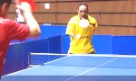 Lustiges Video : Ping Pong Champion ohne Arme