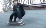Lustiges Video : Skater Boy im Glück