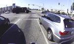 Funny Video : Drama nach der roten Ampel
