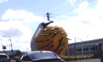 Lustiges Video - Monster-Minion-Attacke in Dublin