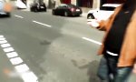 Lustiges Video : Ein Falschparker auf Abwegen