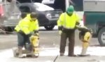 Lustiges Video - Fleißig auf der Baustelle