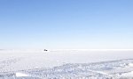U-Boot bricht durch arktisches Eis