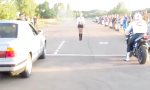 Movie : Auto vs Motorrad - Wer wohl gewinnt?