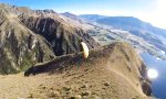 Lustiges Video : Paragliden am Limit