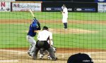 Kommentator pflückt den Foul-Ball aus der Luft