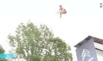 Lustiges Video - Miriam Hamberg mit Spaß beim Death Diving