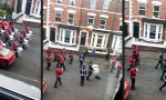 Lustiges Video : In die Parade gefahren
