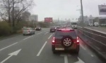 Russischer Busfahrer in Eile